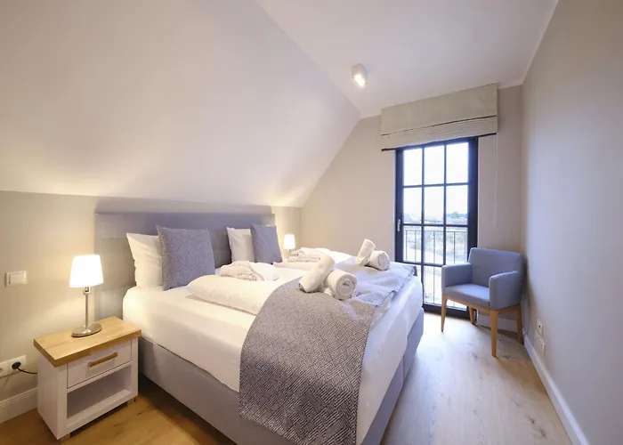 Reetland Am - Luxusplus Reetdachvilla Mit 4 Schlafzimmern, Sauna Und Kamin G15 펜션 *