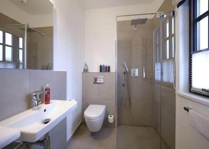 Reetland Am - Luxusplus Reetdachvilla Mit 4 Schlafzimmern, Sauna Und Kamin G15 펜션 드란스케