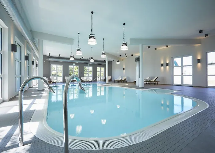 Reetland Am - Luxusplus Reetdachvilla Mit 4 Schlafzimmern, Sauna Und Kamin G15 펜션 드란스케